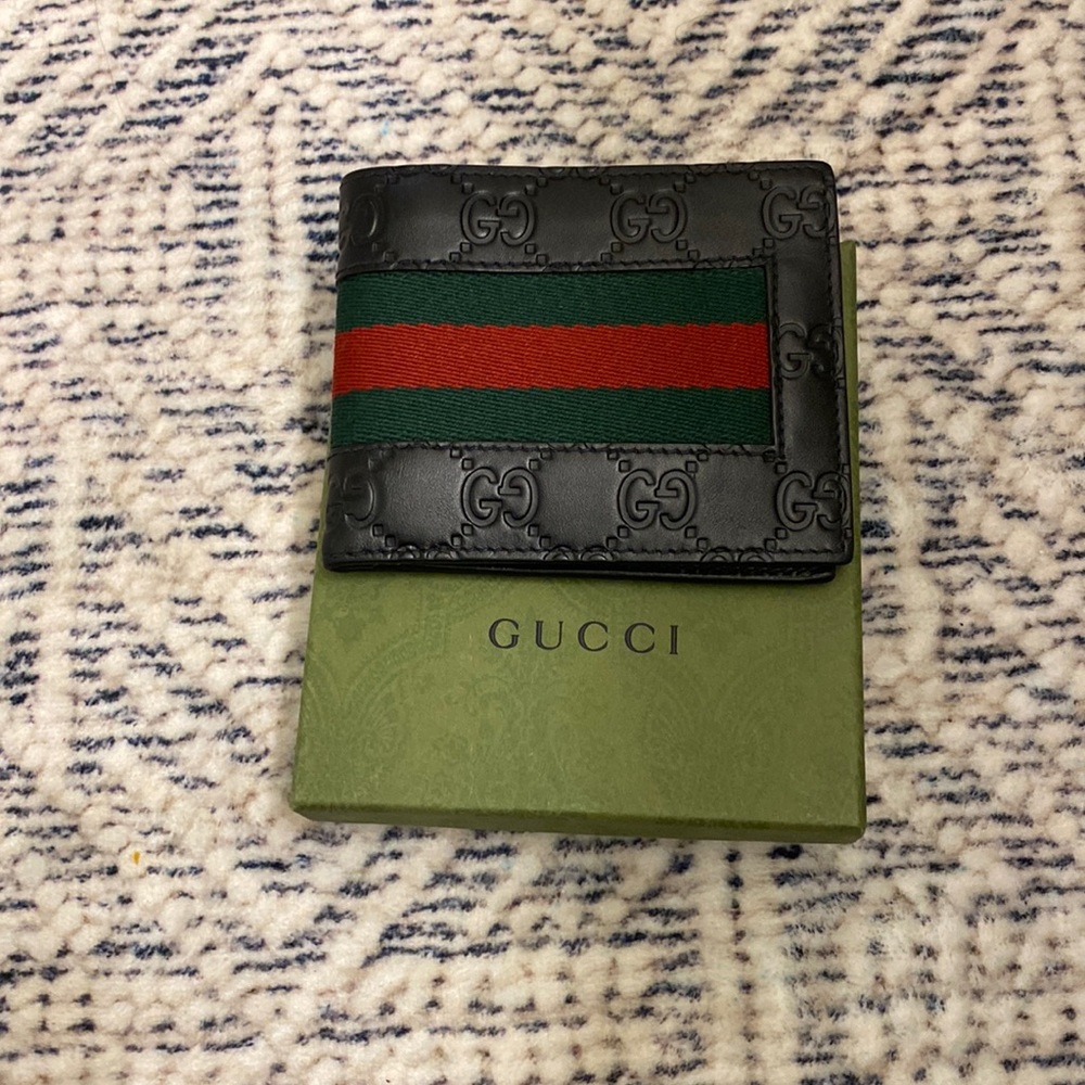Gucci wallet